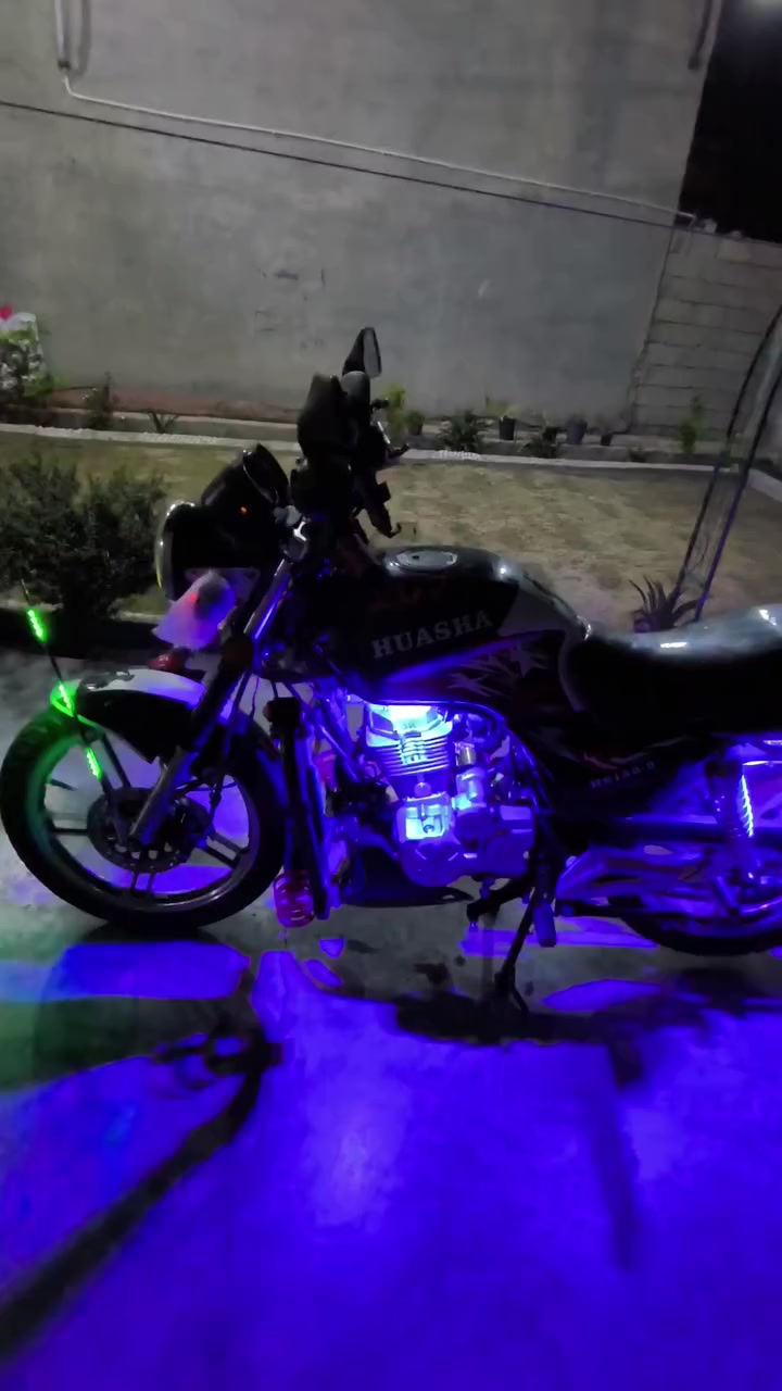 سلام عليكم
دراجه هيوشه 2022
مكمركه كامله داخله هزه انطيك دفتر اوراق وكمرك وصولات اصليه👍
محرك نضيف 👍
كهربائيات كلها شغاله 👍
بلاجكتور دبل وقويه شرط الي كدامك تعمي عينه 
اشاير يمنه يسره شغالات 
استاند مبايل 
ديجي سماعه بلوتوث 
اناره حلوه بي 
الموطور عوزه بس خيال 👍
مكاني الانبار الخالديه 
للاستفسار ***********
السعر مليون وربع وبيه مجال قليل
