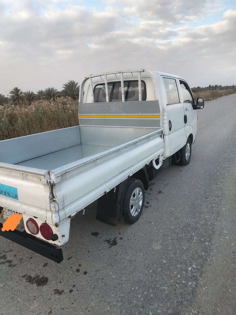 سلام عليكم ورحمة الله وبركاته للبيع كيه دبل قماره موديل 2017 رقم بغداد تحويل مباشر سنوية نافذه صارلها سنتين محرك كير اكسل رقم شاصي مكفوله كفاله عامه مكان كربلاء المقدسة ابراهيميه استفسار ***********.   ***********
