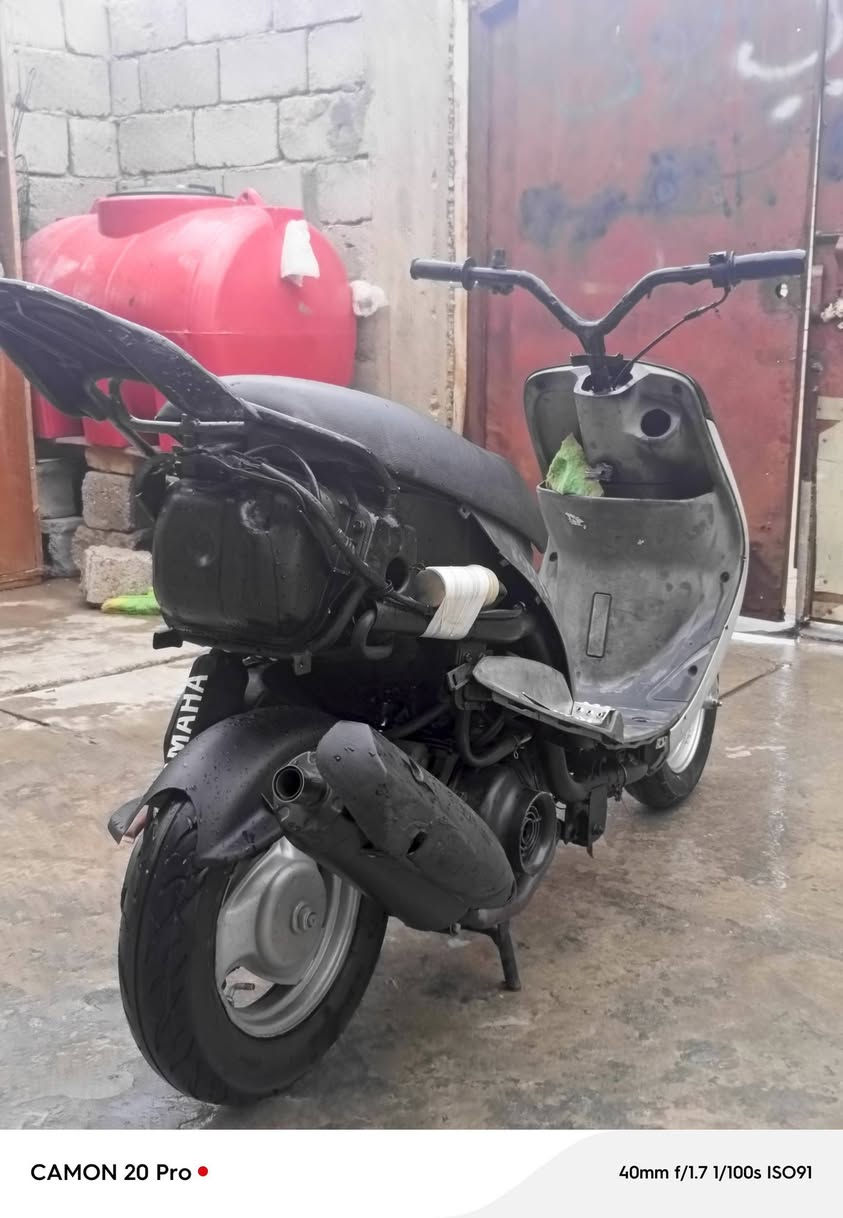 ماكس للبيع
قجمه حربيه
دراجه حلوه 
مكينه مبدل بيه بستم بس
دراجه حلوه
نهضه ومعدل
درجه جاهز
مكانه بصره كرمت علي 
السعر 550
***********
