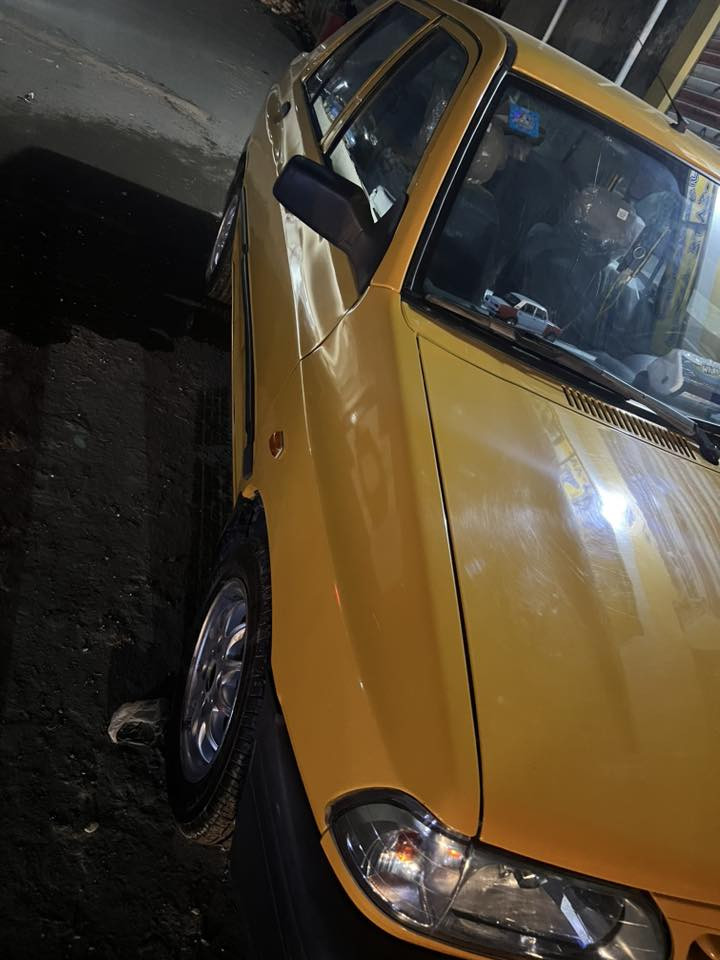 سايبه للبيع
موديل2018
كهربائيات كامله 
مكينه وكير ابلاديات 
سياره ما بيها لا صبغ ولا تبديل 
سياره بسمي تحويل ثاني يوم 
غير متوجد عله الفيس 
*********** بي وات ساب 
السعر 50 و بي مجال
