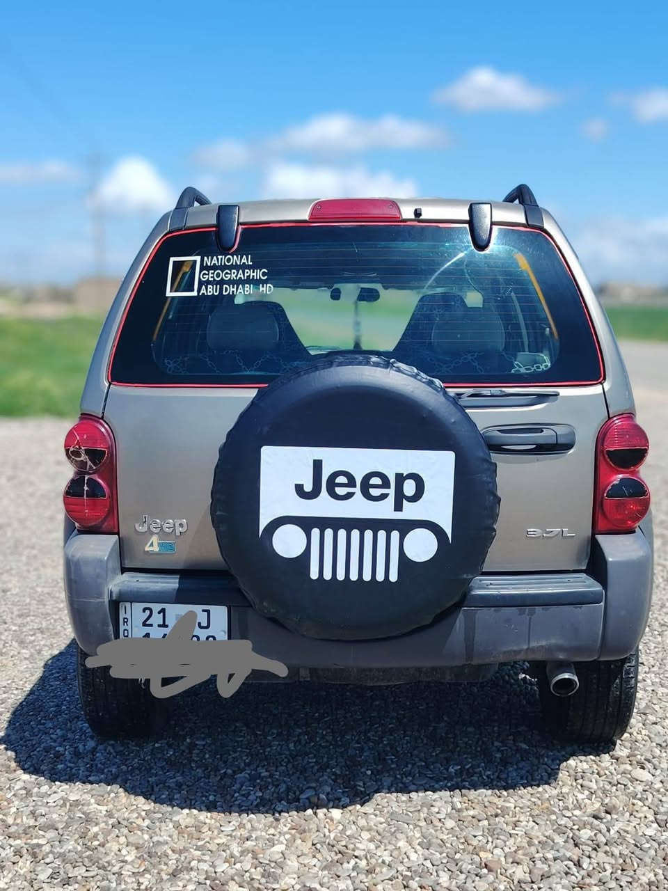 السلام عليكم جيب ليبرتي 2007
تبريد شغال +تدفئه صدر جديد
بيها باب خلفي يمين مبدل وبارد شبر+هلال السكن سنويه لل 29بسمنه شرط التحويل
والوكاله رقم سليمانيه السعر 80وبيها مجال للطيبين المكان الزاب اتصل وتدلل الرقم ***********
