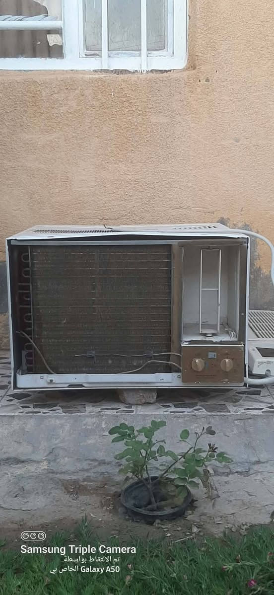 مكيف شغل بطل TcL نظافه فول مواصفات سعر 250الف تواصل  على واتساب فقط متواجد ***********
