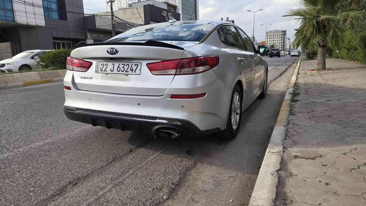 سلام عليكم كيا اوبتما ٢٠١٩ السياره بدون صبغ حادث قبق صندوق ومعدل بارد واركان الجاملغات بارد طاسة اسبير مبدله مكينه كير صدر تخم تاير كله كفاله رقم جديد بسمي وهزه جديد مكاتي بغداد الدوره رقم الهاتف *********** السعر 137
