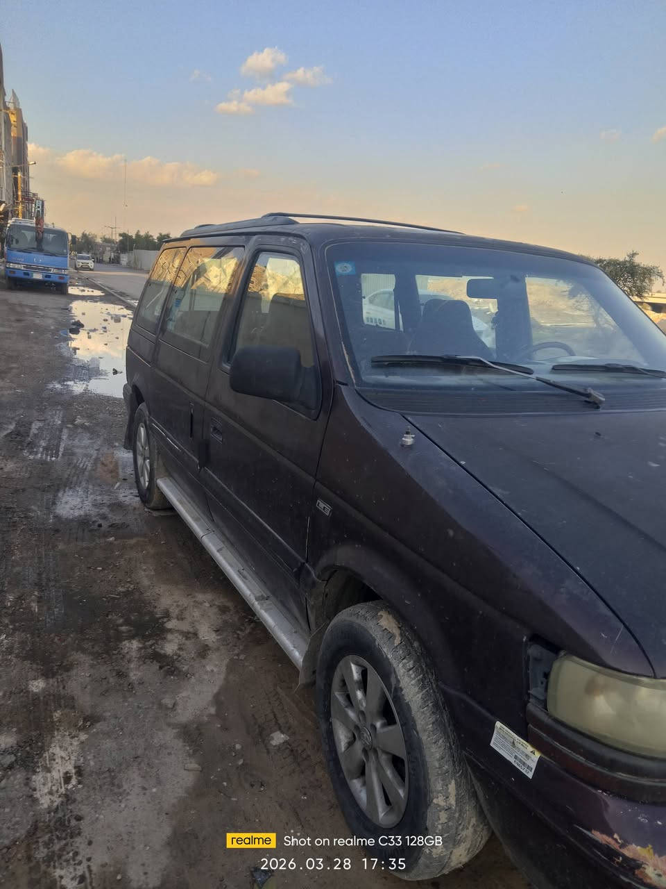 السلام عليكم دوج كرفان  7راكب موديل  96كير اوتو تعليك المحرك جيد جدا عل فحص هوه والكير.. مشروع وطني اخوان اني مكلف بل النشر فقط الاتصال على هذه الرقم***********سعره ٤٢وبيه مجال السياره موجوده ب بغداد كراده
