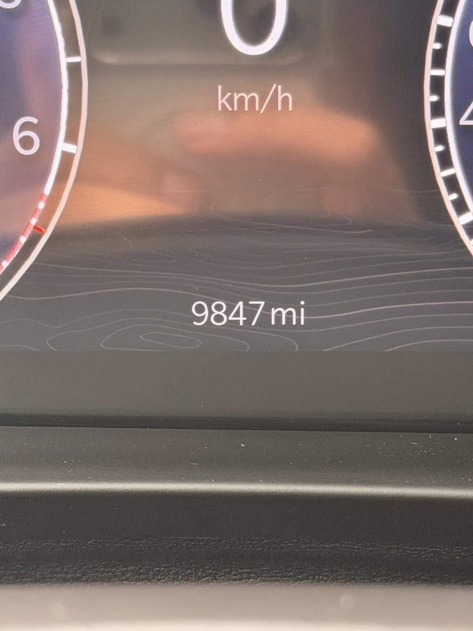 السلام عليكم 
جيب أوفرلاند موديل 2024 فول مواصفات وكالة هارلم ام ضمان 3 سنوات او 60 الف كيلو ماشية 9000بحالة الوكالة  اخت الزيرو رقم بغداد بأسمي مكفولة كفالة عامة السعر 490دولار وبيها مجال اتصال ***********
