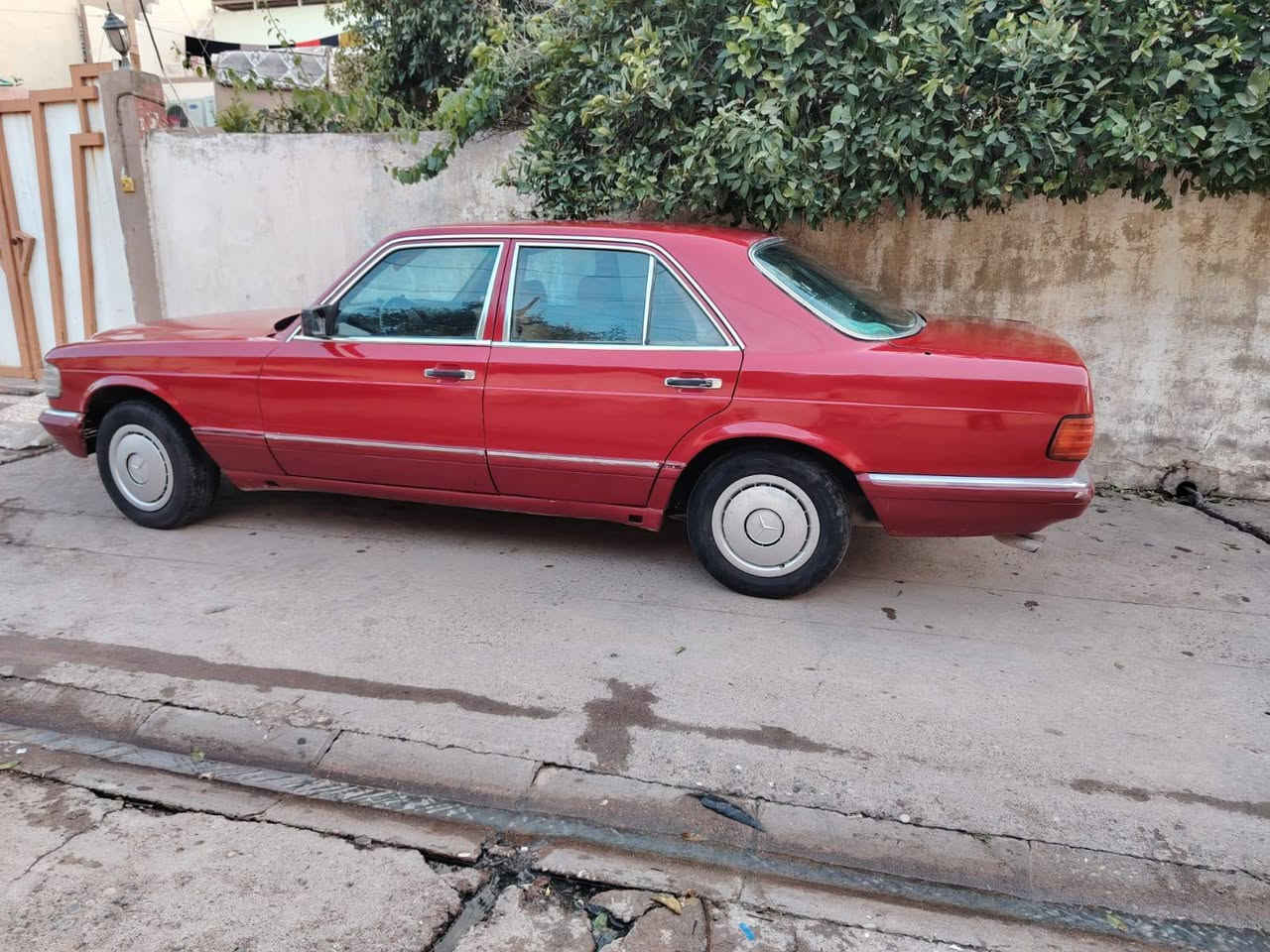 للبيع مارسيدس جامبو حجم 280 محرك اصلي ما محور 
مصبوغه عام كير محرك شرط رقم نينوى مشروع وطني 
بسمنه شرط التحويل بيها بعض النقوصات كابون ما بيها 
تبريد مشيول غراضو السعر  35  قفل  ***********
