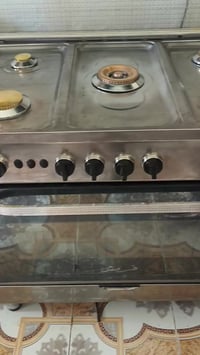 يوجد صيانه موقعيه جميع أنواع الطباخات رقم الهاتف 07721379759