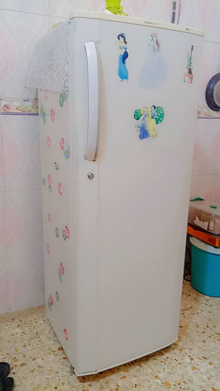 ثلاجه نظيفه وكلشي مابيه نظافه فول 
سعره 150الف وهنياله الياخذه


**إذا كنت صاحب هذا الإعلان وتريد حذفه لأي سبب، رجاءا أرسل رسالة إلى الدعم الفني**