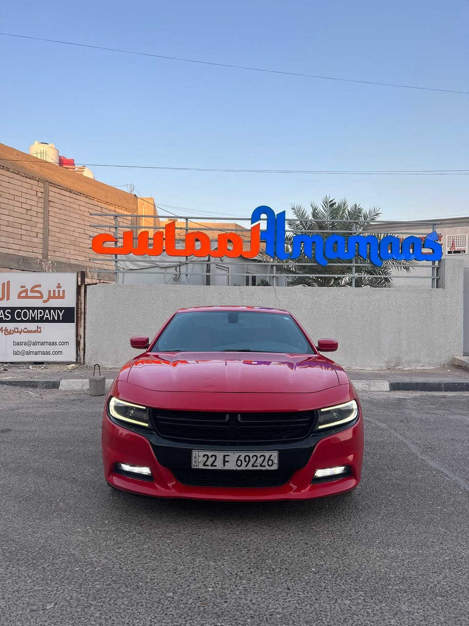السلام عليكم جارجر مديل 2019  اصل وارد كندي 🇨🇦 عينه 260 طابه كفاله عامه بل عراق صار بيه بارد بسيط ولباقي كفاله من ضربه وصبغ وتبديل وفتح مكينه وكير وكسل وحداديه وتبريد مكفولات مكينه 3600 تويل موصفات SXT لون مميز احمر طماطه سياره جاهزه رقم ربيل سنويه منتهيه قبل شهرين تحويل مباشر مكاني بصره سعر 215 $
***********
