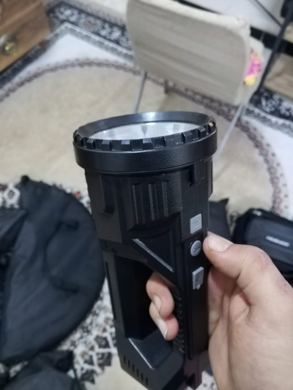 سلام عليكم شباب غراض تخيم +دراجات السعار ول تفاصيل داخل الصور 

***********
