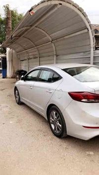 للبيع النترى 2018 (خليجي) مري شفط  شاشه كامره  مكينه 1600 قطعتين تبريد...