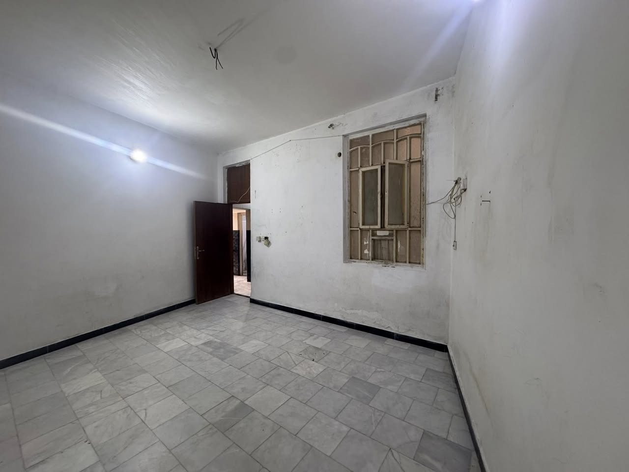 🔻اعلان رقم (( 176 ))متر

🔶شقة للايجار ارضيه 
في ام الخيل الرابعة 

 🔴 غرفتين نوم / مطبخ/  صحيات / منور
     الشقة نضيفه ارضيه مرمر وبسعر مناسب 
 _________________
اي تفاصيل اخرى 
مراجعة مكتب السعد للعقارات  حولي ام الخيل الرابعة مجاور سوبر ماركت الروان  
أو عبر مواقع التواصل الاجتماعي الصفحة الشخصية او
 الاتصال بنا على الارقام 
*********** 🪀 واتساب واتصال
*********** اتصال واتساب
تحياتي للجميع
