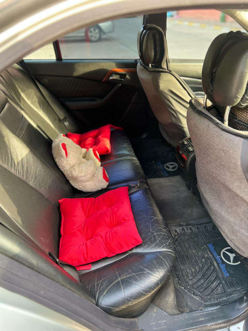 2004 ساخە 
تەبرید
 سلاید 
کوشنی جلدو 
جوار جام کارەبای
شاشە ایباد 
350xl
شەش بستونە
کۆدی بۆ کراوە
36 گەلاو مەعامەلە دار بنديهكان, السليمانية


**إذا كنت صاحب هذا الإعلان وتريد حذفه لأي سبب، رجاءا أرسل رسالة إلى الدعم الفني**