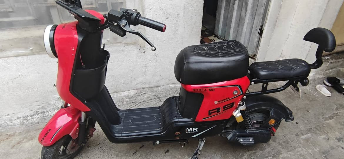 للبيع في اربيل مابي شي متور شحن بل شحمه يمشي 40 كيلو متر موديل 2025رقم تواصل وتساب ***********
