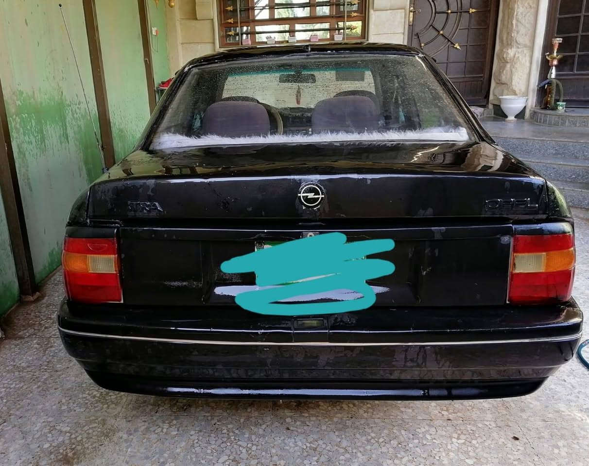 فكتره 1991
رقم نينوى
حجم18
كابون بانزين
السعر28
 لـ التواصل. ***********
