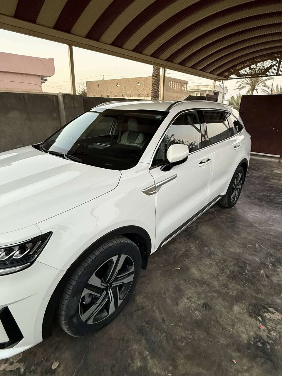 سورينتو خليجي 22 مكينه 6 كير ماوس كشنين كهرباء حساس خلفي امامي صندوق كهرباء بسمي ماشيه 68 الف بيها بارد مكانين 270 وبيها مجال ***********
