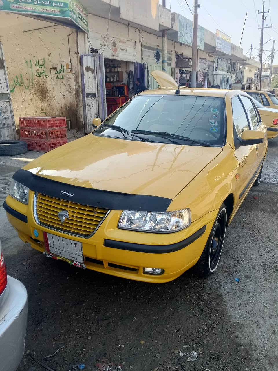 سلام عليكم سمند للبيع 2011كير مكينه جدد كفاله عامه تبريد ثلج سنويه 2028 جاهزه مكان واسط كوت ***********
