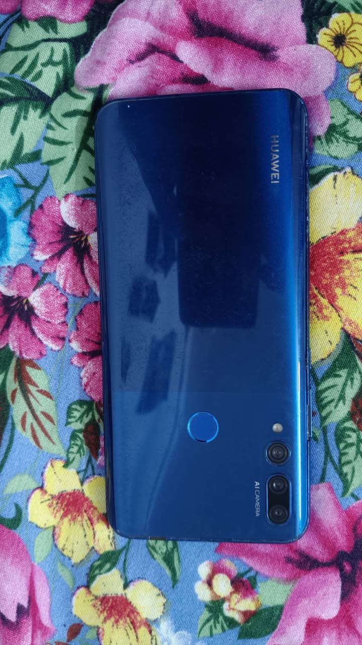 سلام عليكم مبايل واي تسعه برايم للبيع المبايل نضيف كله شغال بس الكامره مال السلفي عاطله مادري شبيه المبايل مبدل شاشه اصليه الذاكره 128العشوائيه 6السعر 90وبي مجال قليل


**إذا كنت صاحب هذا الإعلان وتريد حذفه لأي سبب، رجاءا أرسل رسالة إلى الدعم الفني**