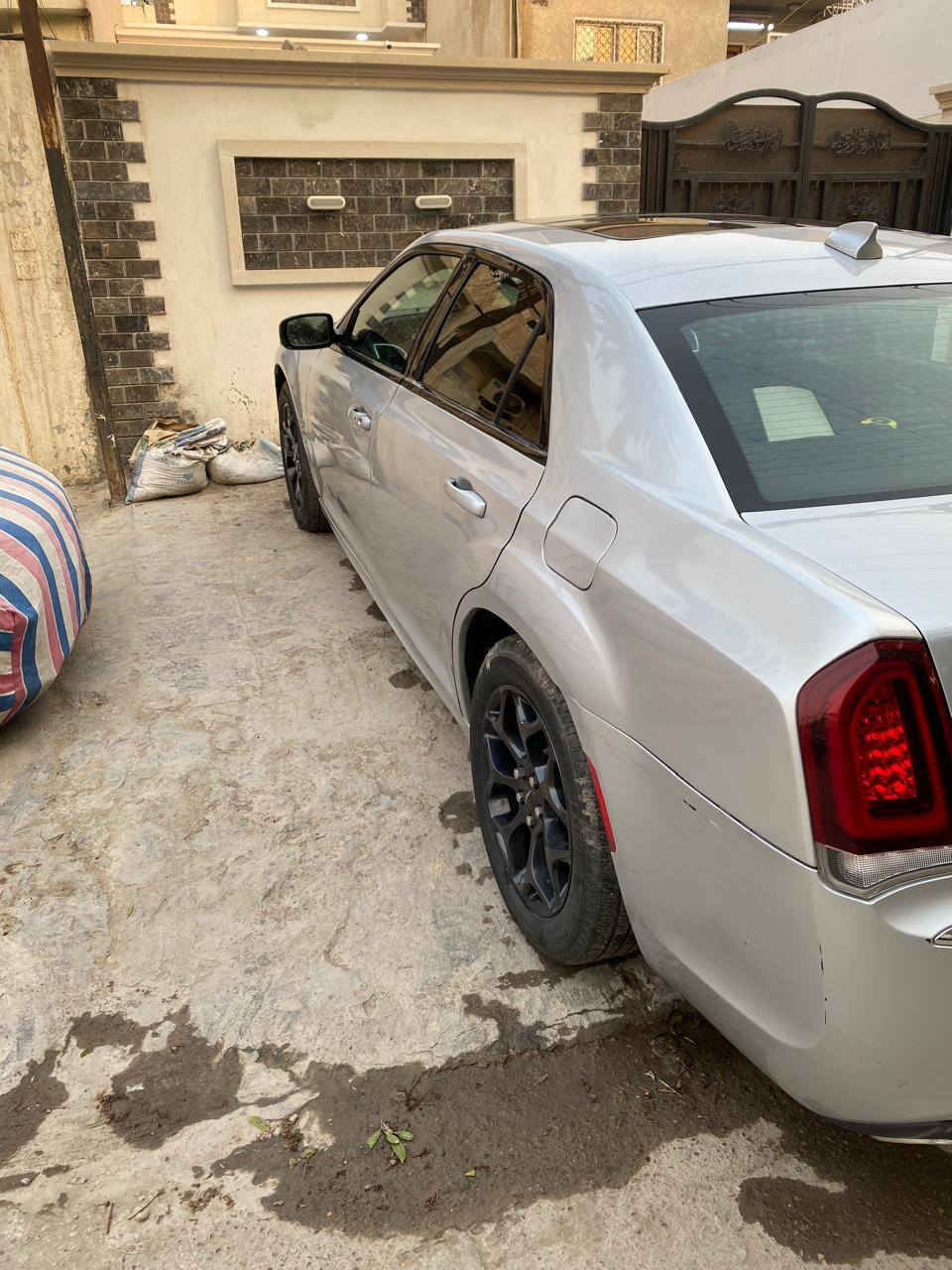 اوباما C300 فول مواصفات للبيع
السيارة فول مواصفات بانوراما بصمة كشنات جلد كشنات كهرباء شاشه كبيرة تحكمات ستيرن تبريد قطعتين كير ماوس صندوق بصمة فور ويل مرايات نيكل لايت زنون لايت LED نهاري تشغيل عن بعد 6 سلندر حادثها كلش خفيف وصور الحادث منشوره 
ماشية حاليا 10 الاف ميل
مكاني بغداد المعلمين رقم بغداد بأسمي 
السعر 188$ 
‎0771 123 8282
#اوباما 
#سيارات
