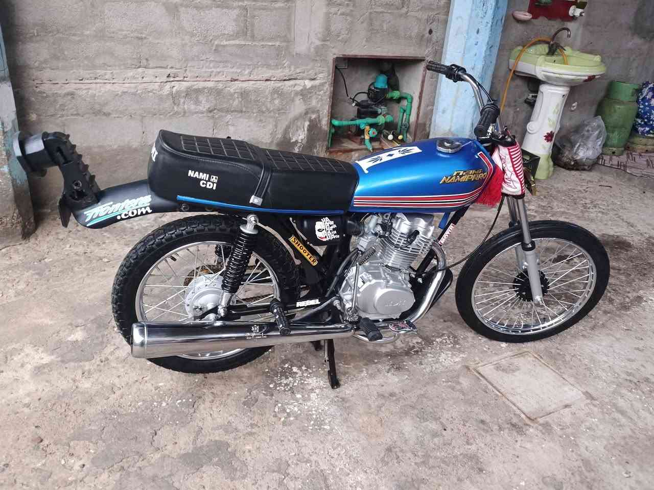 السلام عليكم تعمير جديد زيرو كفالة برغي ماكو تجاري فول سعر خاص***********
