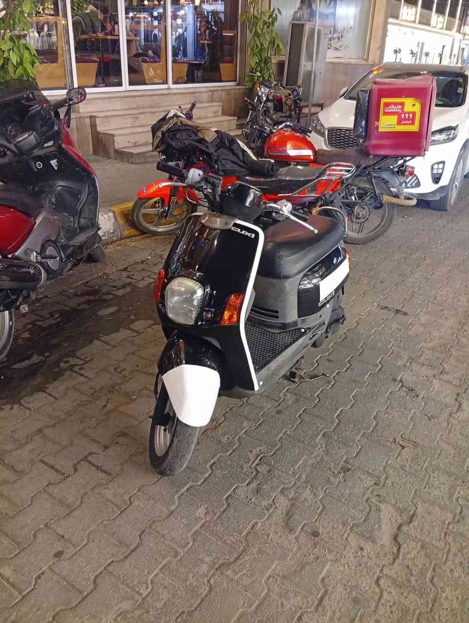 السلام عليكم بوليسي موديل2007🛵
كابريتر كفاله عامه
 بلادي وصل معرض موجود مامفتوح 
برغي بيهه شرط الفحص مال جناي
🤑 سعره 850ابيه مجال   مكاني كربلا شراي ***********
