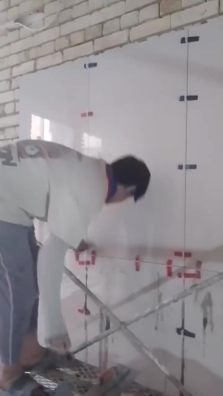 مستعدون العمل كافه انواع البورسلين  ***********
