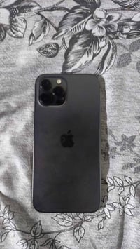 آيفون ١٢ برو ماكس • ١٢٨ • سميل