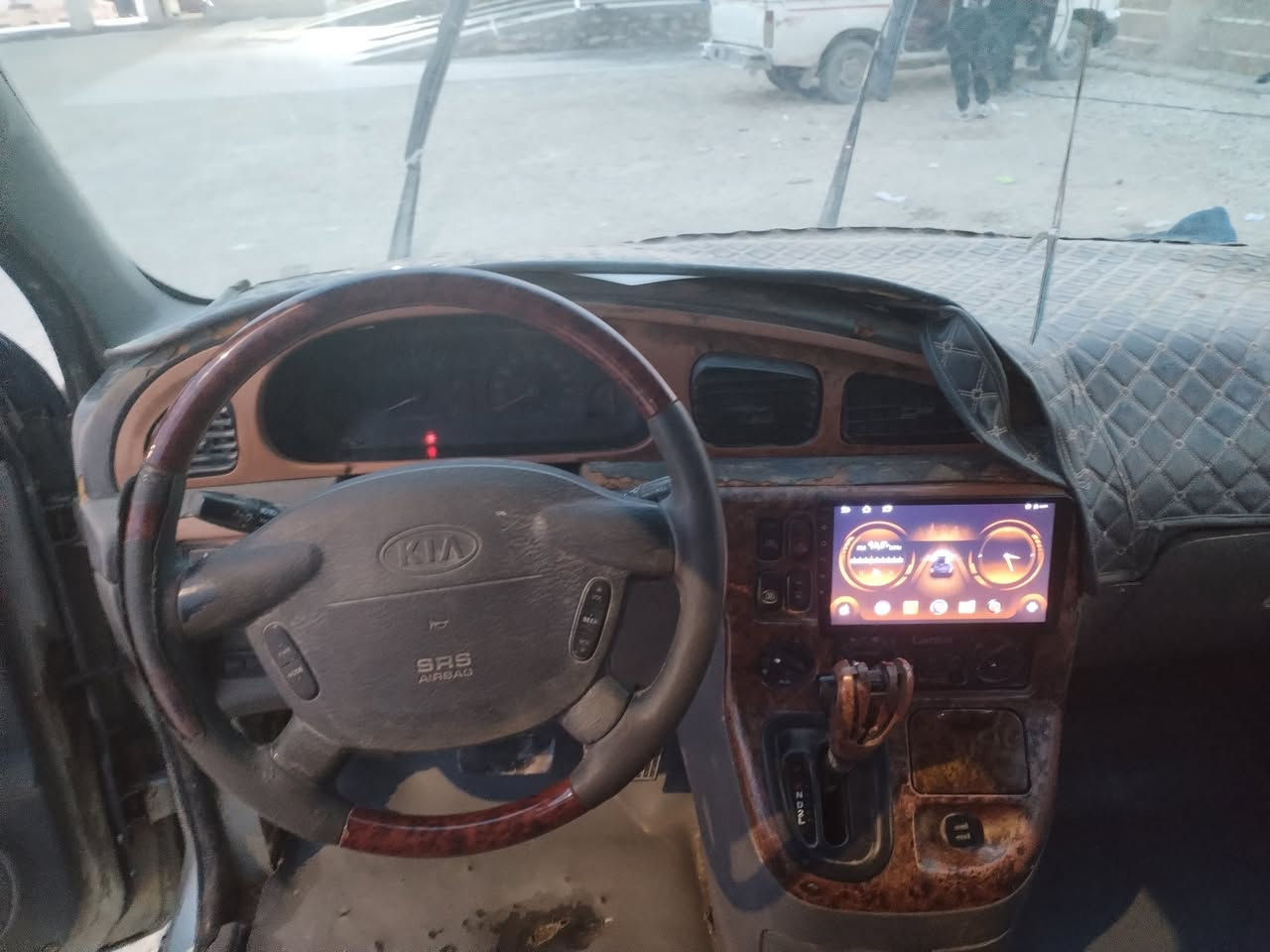 كيا كرنفال مديل2000
سعر ٣٥ وبيه مجال
 ***********
