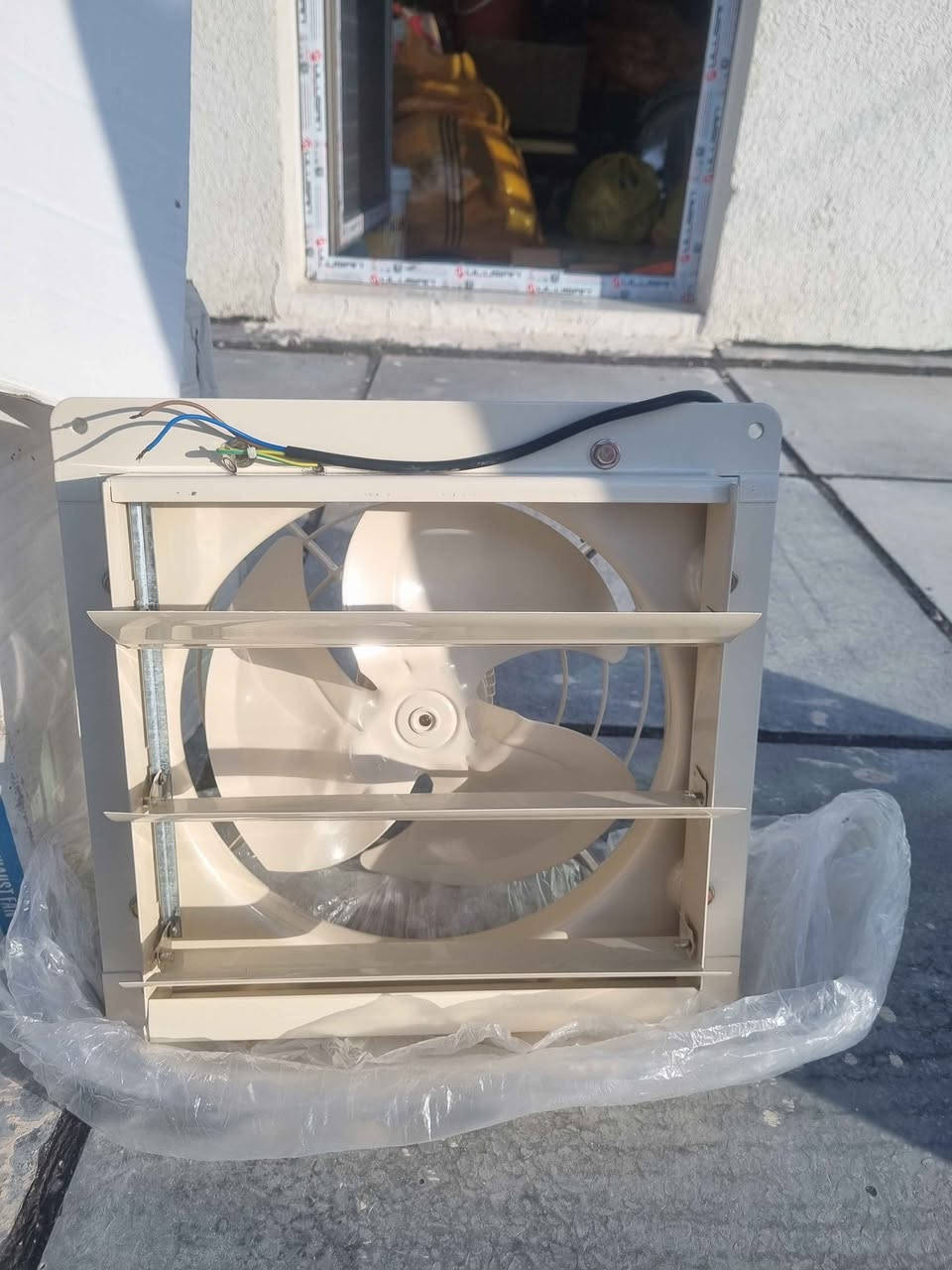 مفرغه كهربائيه جديده غير مستخدمه حجم كبير سعر 65الف مكاني التنومه البصرة, العراق


**إذا كنت صاحب هذا الإعلان وتريد حذفه لأي سبب، رجاءا أرسل رسالة إلى الدعم الفني**