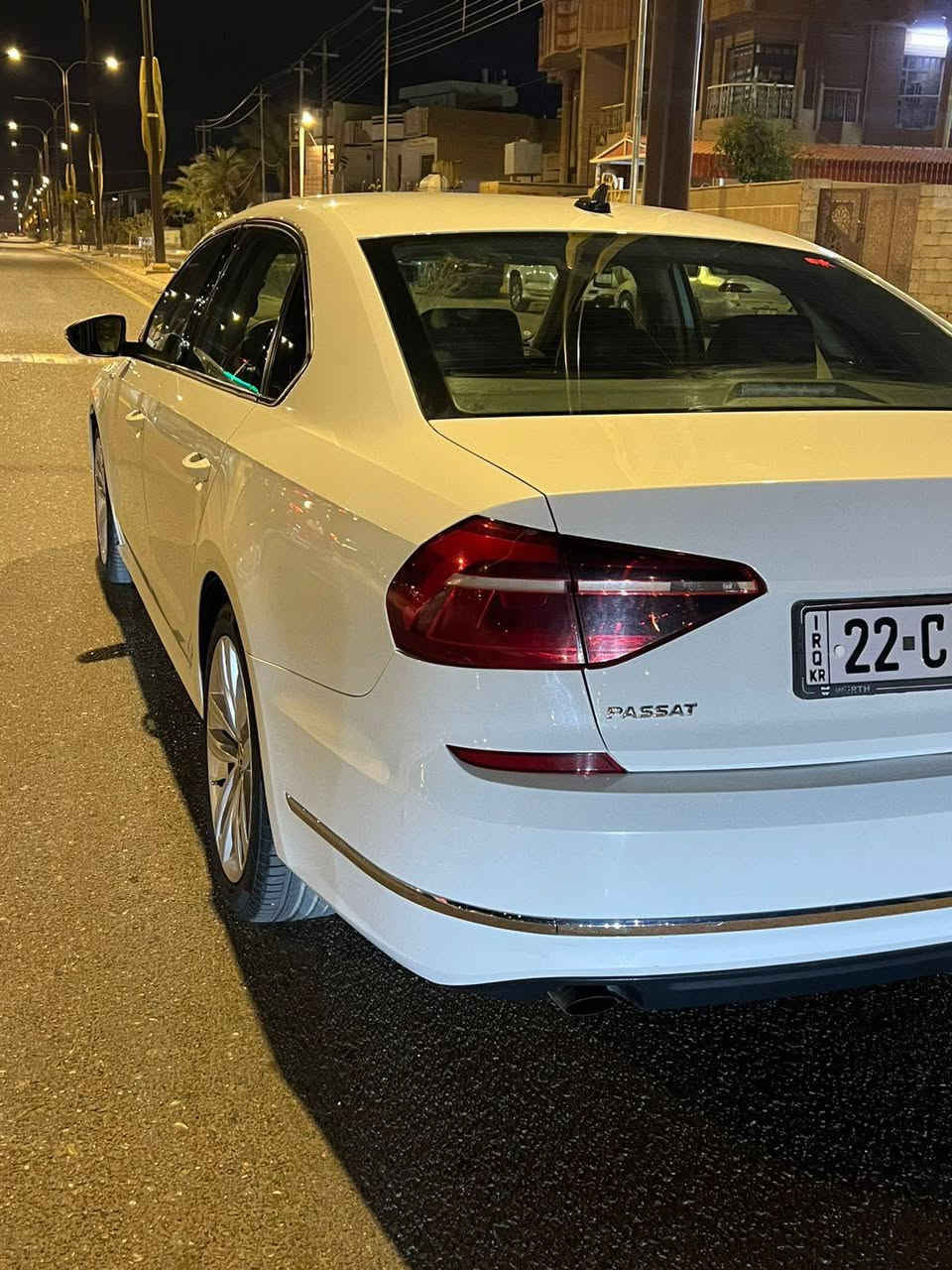 السلام عليكم للبيع فقط
باسات 2019 SE ولف سبورك

رقم اربيل بأسمي

بدون حادث كلين 

  

مواصفات السيارة 

1-سلايد روف 

2-رادار امامي +خلفي 

3-داخل السيارة  اسود  

4-كشن السايق كهرباء 

5-تدفئة بلكشنات 

6- شاشة كبيرة تدعم اندرويد اوتو +كار بلي 

7-كامرة خلفية 

8-بصمة تشغيل +ابواب 

9-تحكم استيرن جهتين 

10-نقطه عمياء

11-كروز سرعة 

12-تبريد امامي +خلفي 

13-كير اوتماتيك +عادي +سبورت 

14-مكينة 4 سلندر  2000تيربو

15-  تخم تاير جديد

كلشي بيها بلادي

 السعر.     162

*********** 

مكاني بغداد
