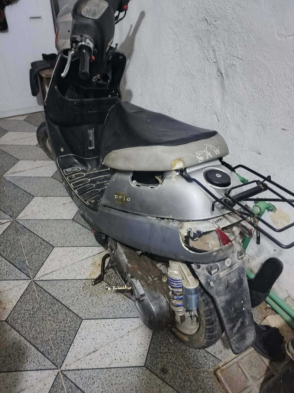 دراجة بطه للبيع السعر 80وبيها مجال ***********مكاني طويريج
