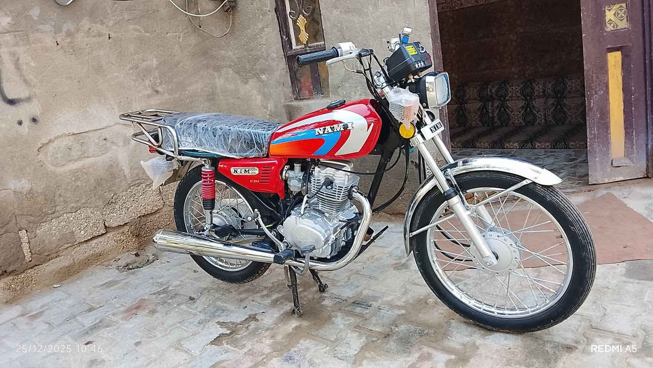 البيع دراجه نامه جديده حيل وكامله وكله شغاله مكينه كفاله مامفتوحه الدراجة انضف من  الصوره موديل 2025 اخت الزيرو المكان كربلاء الأمام عون السعر 625 وبيه مجال بسيط الرقم ***********
