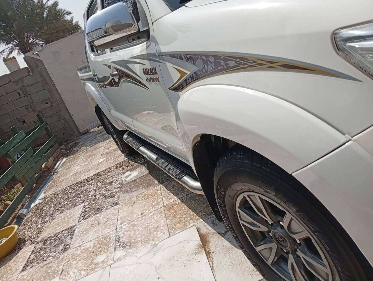 سلام عليكم  بيكم لبيع مديل 2015سياره حلوه وجديده
كير اتو ماتيك 
رقم سليمانيه انكليزي 
شاشه كامره  
سياره مكفوله 
وكير وحداديه عله وضع شركه 
مكان السياره بغداد 

ولشراي ينتصل 
***********
