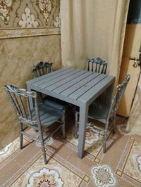 ميز • للبيع • طاولة سفرة