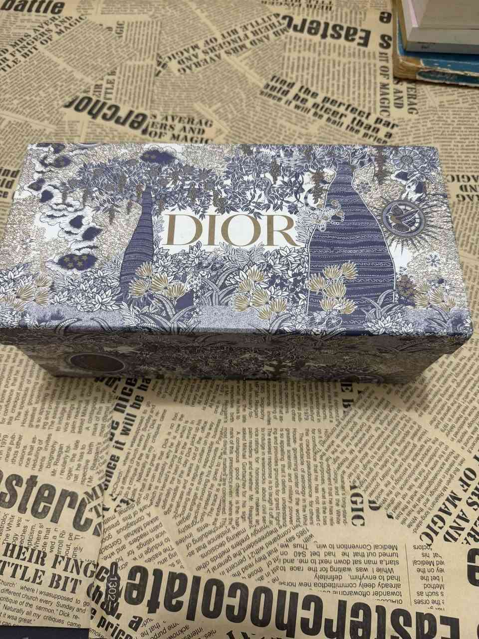 السلام عليكم 
من رخصة الادمن متوفر سلبر ديور قياس 39 كامل مرفقاته جديد غير مستخدم


**إذا كنت صاحب هذا الإعلان وتريد حذفه لأي سبب، رجاءا أرسل رسالة إلى الدعم الفني**