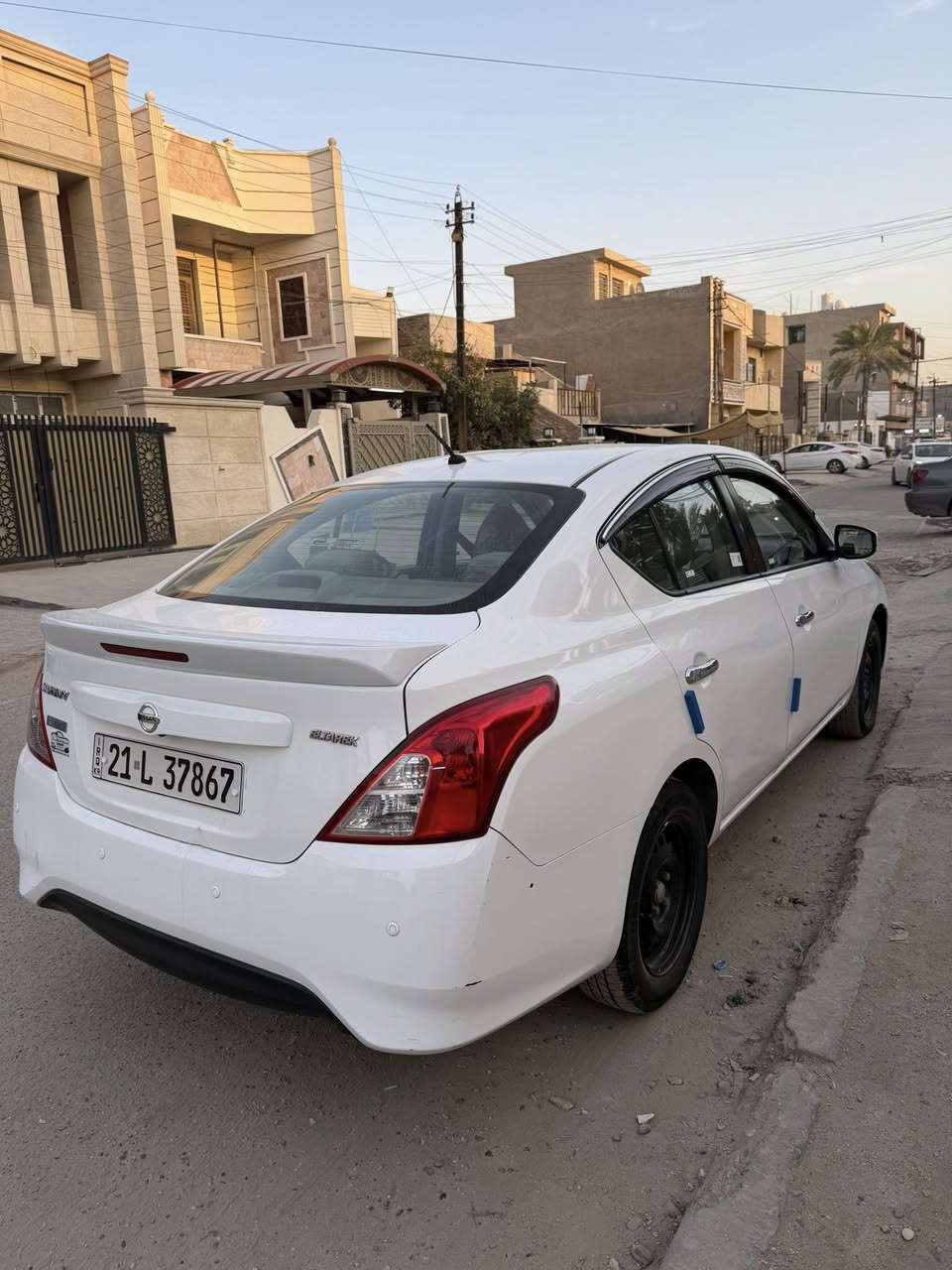 سني هندي ٢٠٢٤
صبغ باب سايق 
ماشيه ٧٢ 
سعر ١٢٠$
مكاني بغداد عامريه
***********
