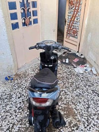 ماكس عدلة • ٤٩ • نضيف