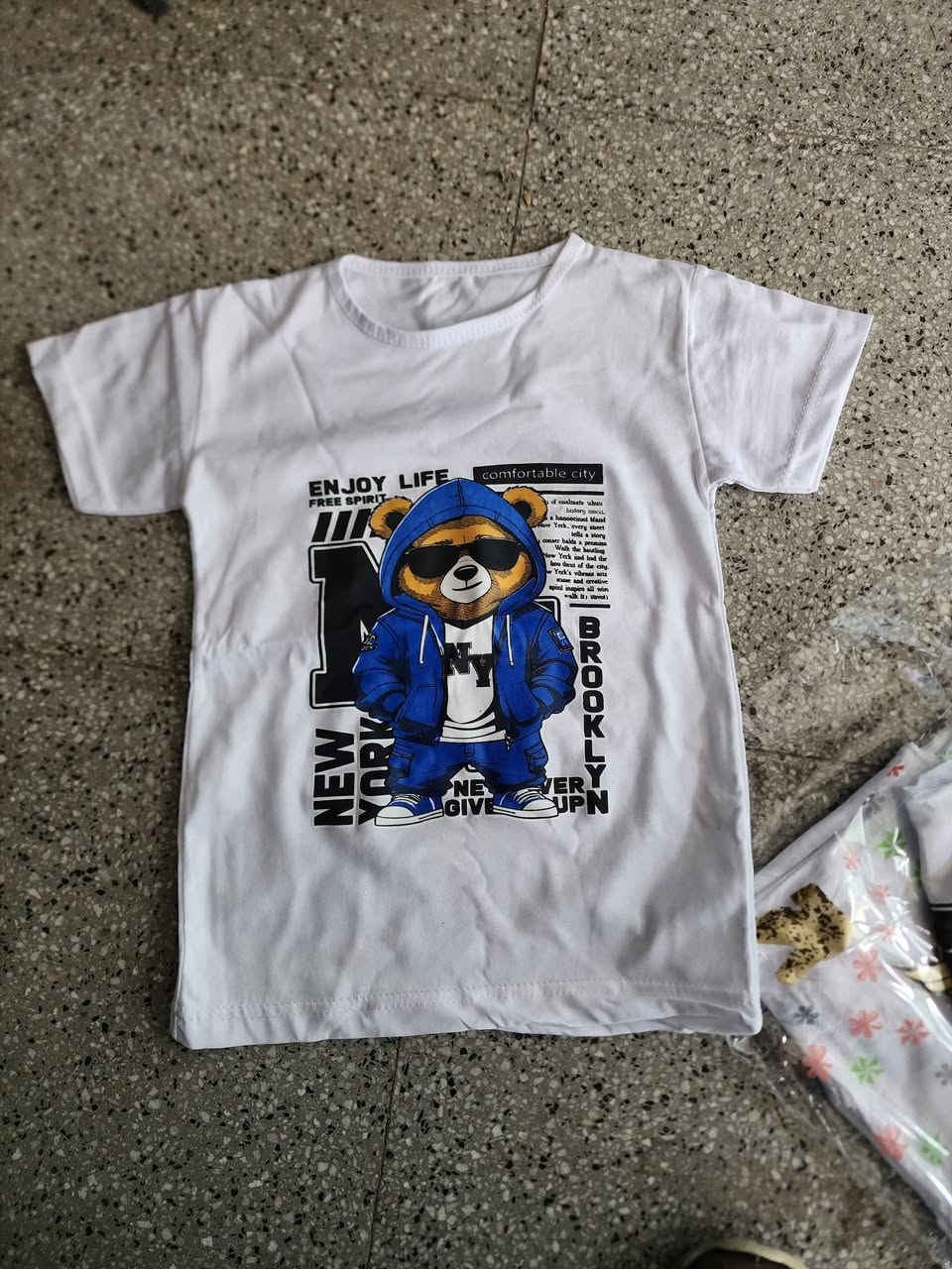 تيشيرت ولادي بناتي ايلبس لحد ١٢ سنه 
تركي سعر معمل


**إذا كنت صاحب هذا الإعلان وتريد حذفه لأي سبب، رجاءا أرسل رسالة إلى الدعم الفني**