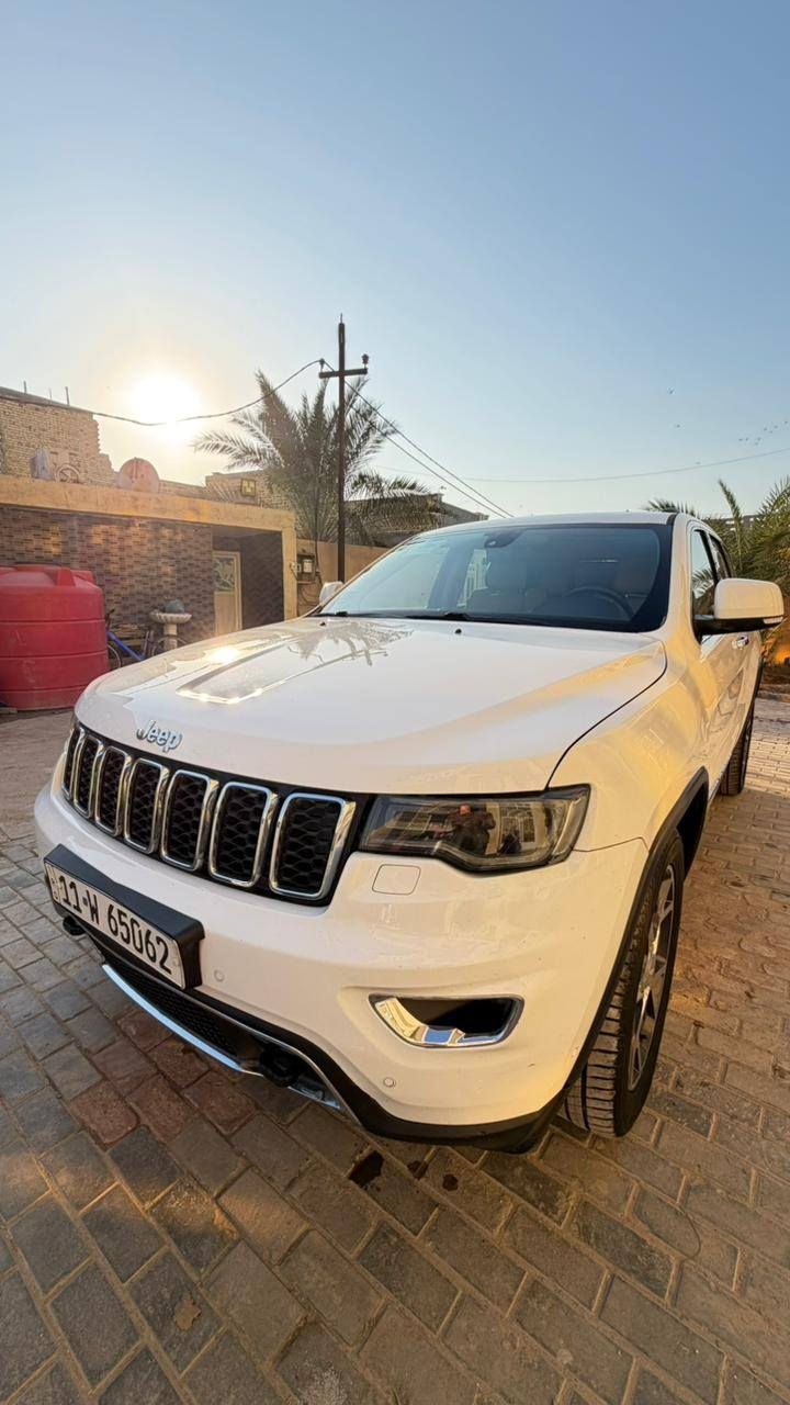 جيب خليجي فول مواصفات لمتد مكفوله ماشيه ٩٨ الف رقم بغداد بسمي سياره جديده جاهزه للبيع او مراوس السعر ٢٩٥ مكانهه ناصريه ت ***********
