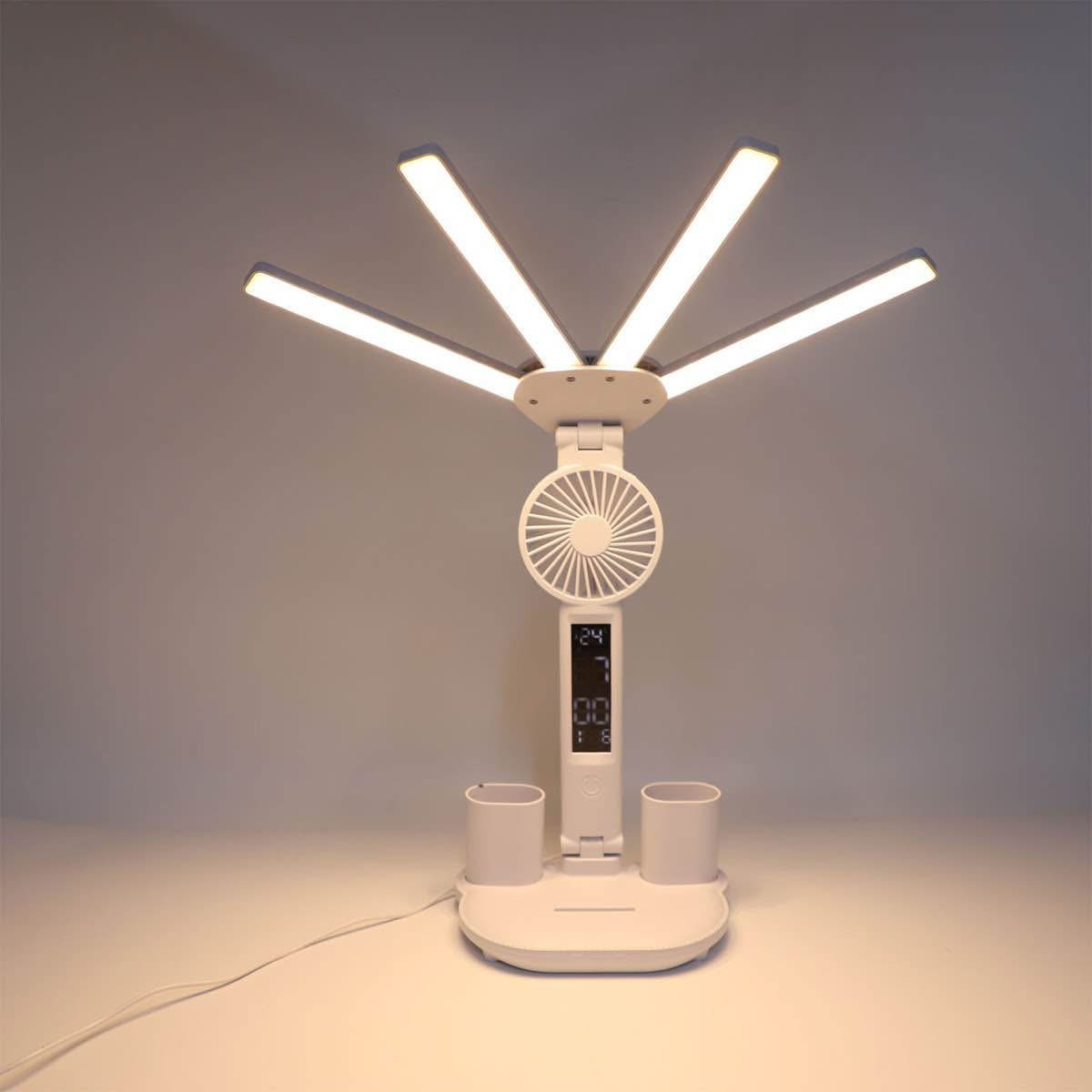 التيبلام الذكي المميز والترند 🤩⚡️🤖
مواصفات المنتج 👇🏻👇🏻
✅يعمل على الشحن بالكامل مع كيبل USB Type-C
✅ شاشه رقميه لمعرفه الوقت والتاريخ ودرجه الحراره
✅ مروحه بثلاث سرعات تعمل باللمس
✅ 4شمعات اضاءه و3 الوان(شمسي/ثلجي/اوف وايت)
✅ التحكم بشدة الاضاءة عن طريق اللمس
✅ محفظه اقلام 
✅ ستاند هاتف 
✅قابل للطي والحفظ وسهل الحمل

⭕️ السعر 19 الف والتوصيل مجاني⭕️
للطلب على الخاص او واتساب ***********
#تيبل_لامب #تيبللامب #مكتب #مكتبتي #مكتبي #اناره البصرة, العراق
