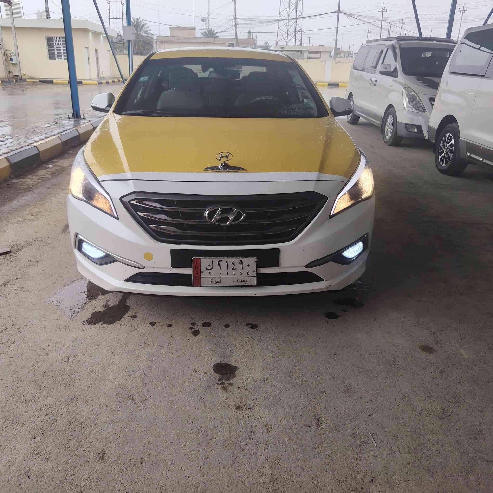 سوناته للبيع امراوس حسب القناعه موديل 16امريكي بيه جاملغ وبنيد تبديل نص فول شاشه كبيره 4حساسات اشاير بالمري سياره جاهزه مابيه اي نقص احلئ من الصوره تخم تاير حداديه جديده تبريد  تجي وشوف ابعينك السعر115وبيه مجال مكان السياره ذي قار قضاء ***********
