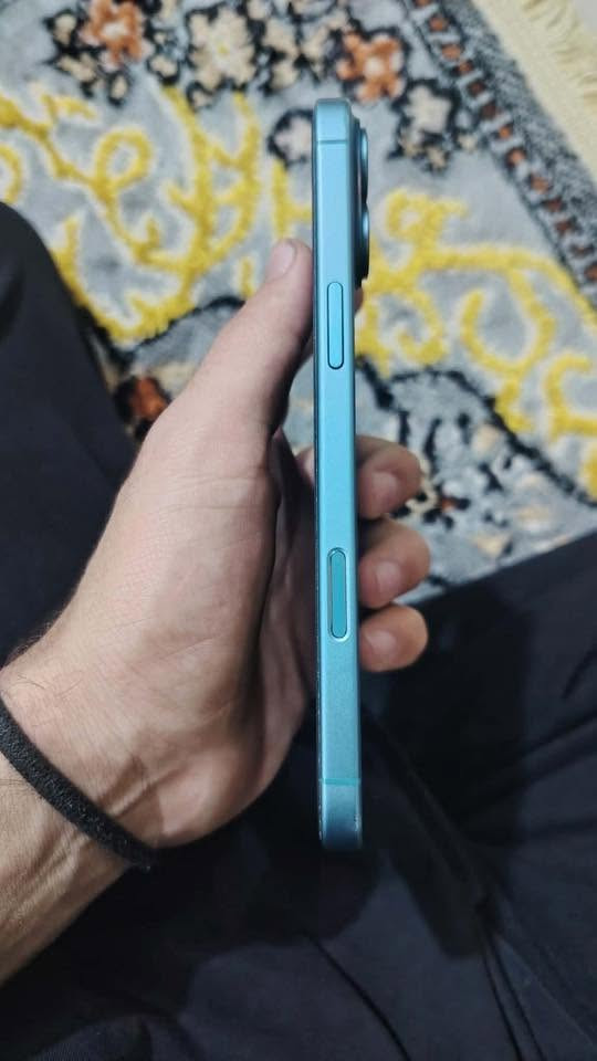 سلام عليكم شباب ايفون ١٦ بلص البيع 

شرق اوسط ذاكره ١٢٨ تلفون مكفول 
كلشي ما بدل بي بطاريه ٩٢ مع كرتونه 

مكاني بغداد واتساب ***********
