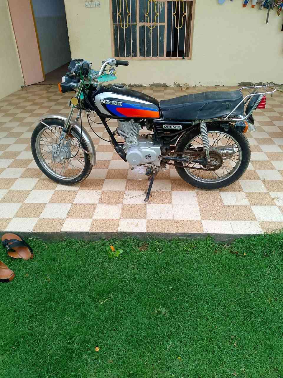 السلام عليكم للبيع دراجة ارشا مديل 20كلك مكفوله من كلشي السعر 300العنوان كربلاء الحسينيه ***********
