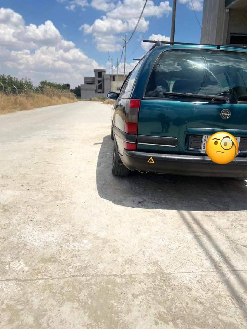 سيارة اوبل اوميكا بزون استيشن للبيع مكفولا من الصبغ بس البوند للتجميل بيه ضرر جاملغ مدعوك طخه بسيطه السع عالخاص


**إذا كنت صاحب هذا الإعلان وتريد حذفه لأي سبب، رجاءا أرسل رسالة إلى الدعم الفني**