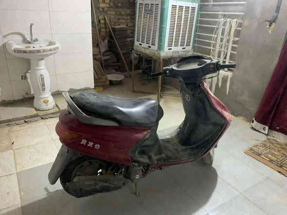 فراشه للبيع مفتوحه مره وحده متوازي عليها ٢٥٠ وبيها مجال للشراي مكاني جلبيه رقم ***********
