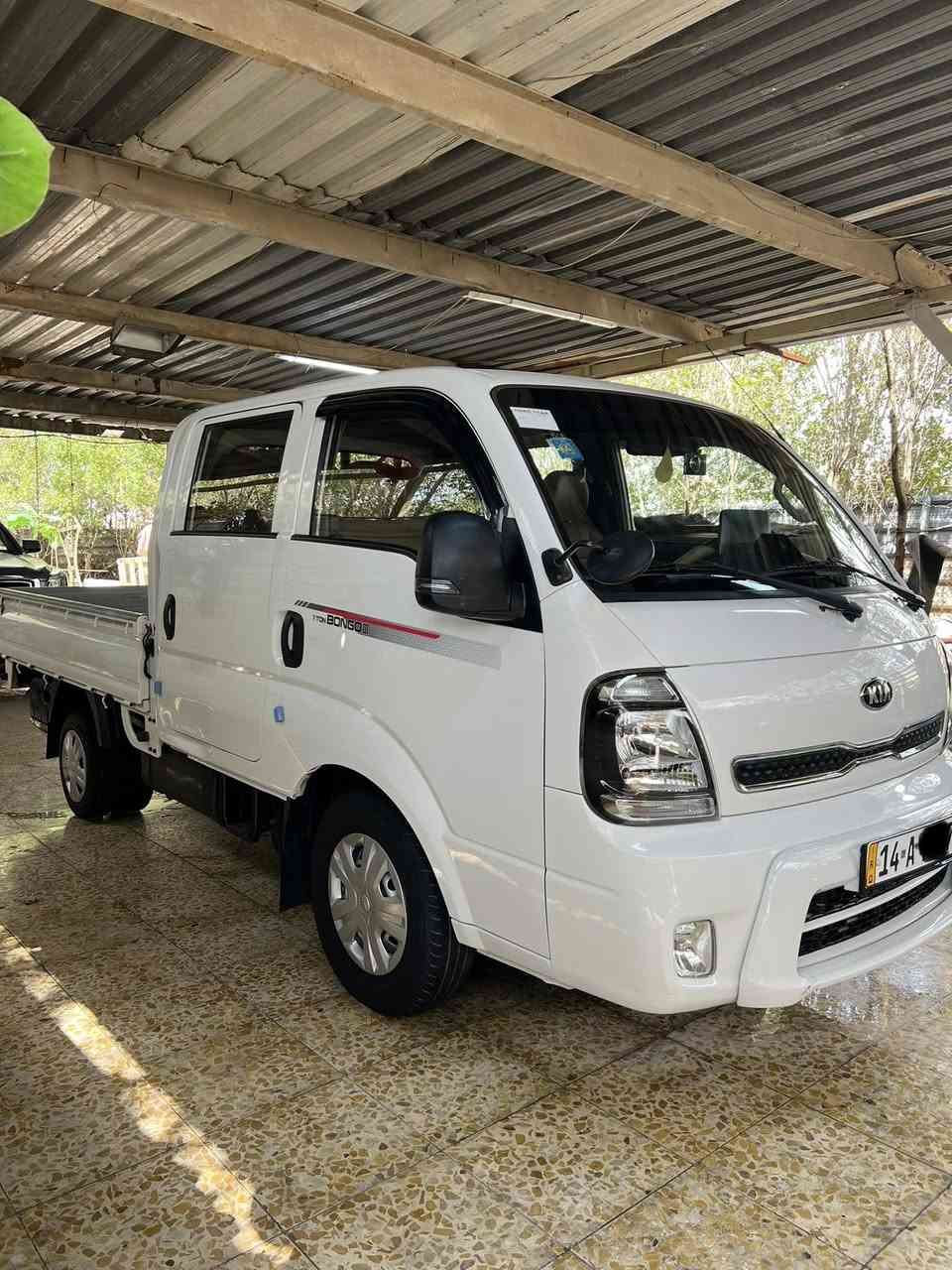 السلام عليكم 

كيا بنكو مسكر كاز 
مديل 2022 فول مواصفات 
فول وربع داخل قرميدي 
تبريد لمس رادارات اشاره بالمري 
مرايه حاكيه شاشه وكامره وحساس فول للخير واحد ع واحد 
ماشيه 27الف كارتون 
تحويل ثاني يوم رقم بصره 
كفاله عامه مكينه وكير كله كفاله 
مكاني البصره / ***********
