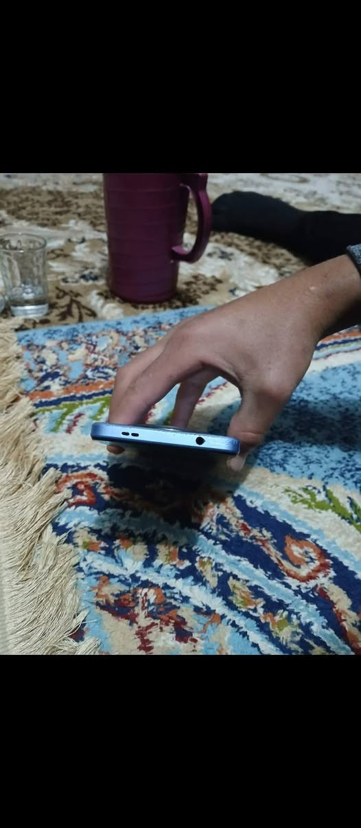 السلام عليكم للبيع جهاز ريدمي A3 جهاز نضيف مامفتوح بي ايشي مكفول ذاكره 128 عشوائيه 8... 90 هيرتز جهاز شخط مابي استخدام شخصي نضيف الجهز    المكان بابل المسيب سده الهنديه الشراي يتصل او خاص ***********
