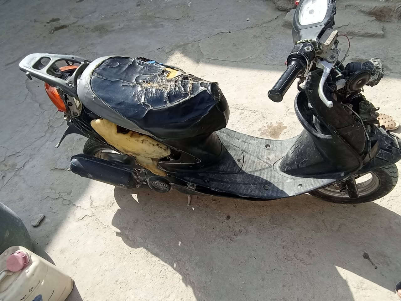 السلام عليكم مكاني سوق الشيوخ شغاله هندر واحد مكينه خرسه عوزه بس كفرات السعر 225


**إذا كنت صاحب هذا الإعلان وتريد حذفه لأي سبب، رجاءا أرسل رسالة إلى الدعم الفني**