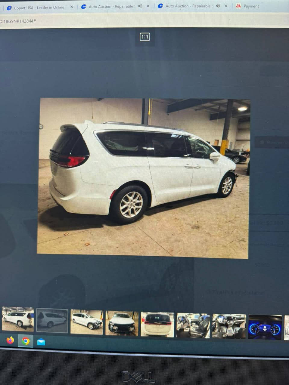 السلام عليكم
للبيع كرايسلر باسفيكا 
موديل 2023
محرك 3600 
7راكب vip
المواصفات 
بصمه تشغيل عن بعد 
بصمه أبواب 
أبواب كهربائي 
تدفئه كشنات 
تدفئة ستيرن 
شاشه كبيره 
رادار امامي خلفي 
السياره عنوانه ميسان السعر 230
***********
