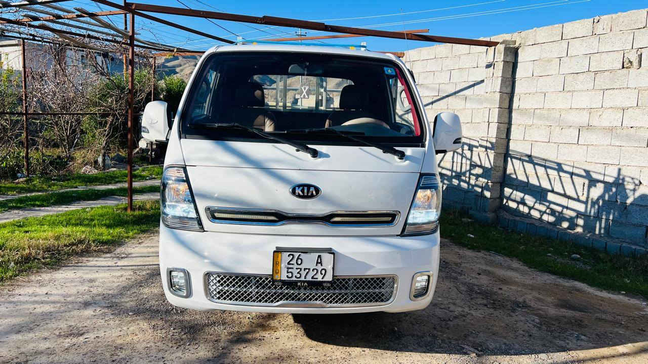 السلام عليكم وين اليدور جديد ونضيف كيه للبيع موديل 22 رقم صلاح الدين سنويه وهزه ورقم جديد شرط التحويل السياره عل وضع الشركه كلها كير ومحرك وشاصي تايرات وصدر جدد كلها بل شرط  شاشه بل دشبول لوايت زنزن السياره حلوه حيل مكان السياره قريه المسحگ السعر 145 وبيها مجال شي قليل الشراي يتصل ***********
